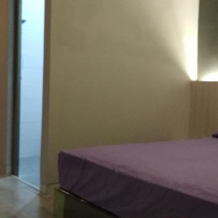 Hotel SleepRest - Plamo Garden Batam Exterior foto