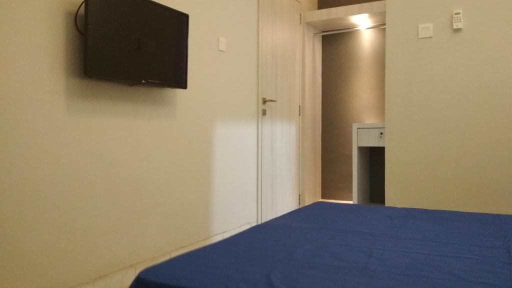 Hotel SleepRest - Plamo Garden Batam Exterior foto