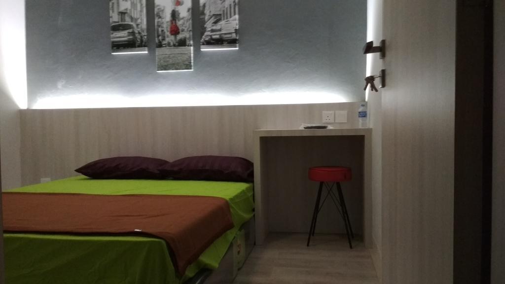 Hotel SleepRest - Plamo Garden Batam Exterior foto